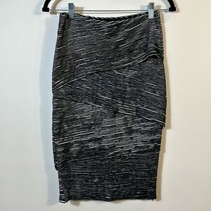 Bailey 44 Anthropologie Layered Black White Stripe Knee Length Skirt Size XS